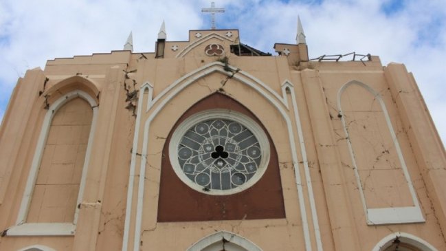 Valparaíso oficiará al Papa para recuperar la patrimonial Iglesia Doce Apóstoles
