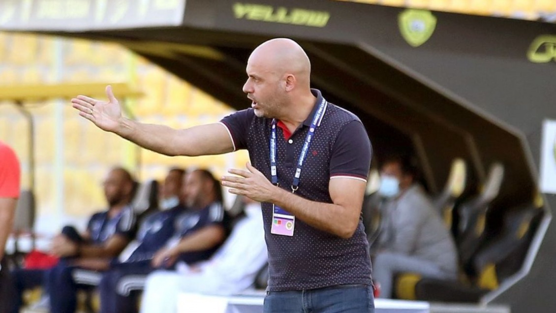 DT español dejó Antofagasta sin debutar: No pudo convalidar su licencia de entrenador UEFA