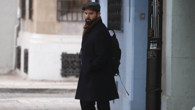 Hombre fue apuñalado a metros de la casa del Presidente Boric