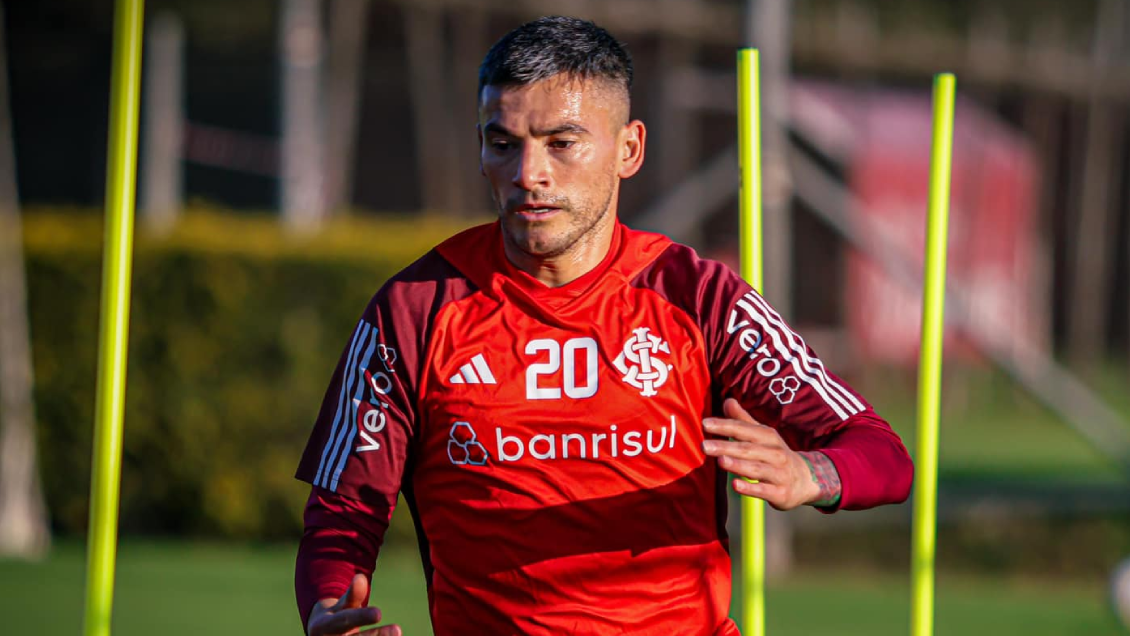 Todo en manos de Inter: Este viernes se definirá el futuro de Charles Aránguiz en la U