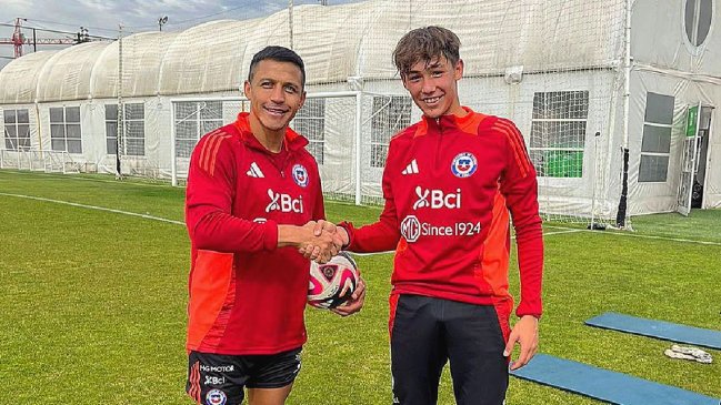 Alexis Sánchez elogió a juvenil de La Roja: 