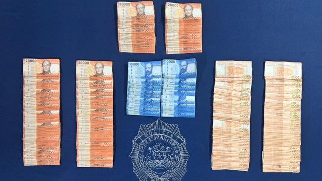 Tres detenidos por robo de 15 millones de pesos en salida de banco en Curicó