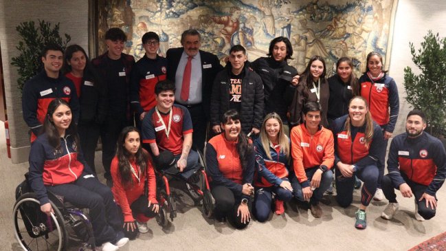 Grupo de deportistas encabezados por Duco, Köbrich y Crovetto recibieron apoyo de Fundación Te Apoyamos