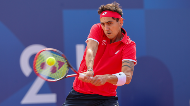 Alejandro Tabilo tuvo un decepcionante debut en París 2024 y quedó fuera del singles