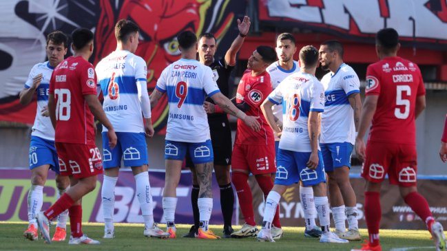 [VIDEO] El discutido penal que decidió el triunfo de U. Católica sobre Ñublense