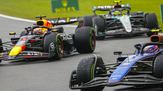 Final inesperado: Hamilton ganó el GP de Bélgica por descalificación de Russell post carrera