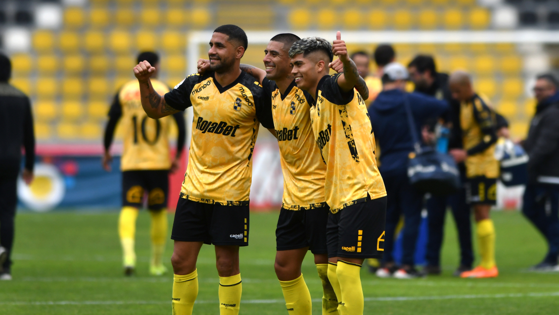 Coquimbo Unido se reforzó con volante de Colo Colo