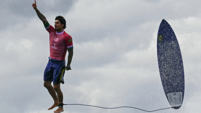 [VIDEO] Rozó el 10: Gabriel Medina logró la mejor nota histórica del surf olímpico