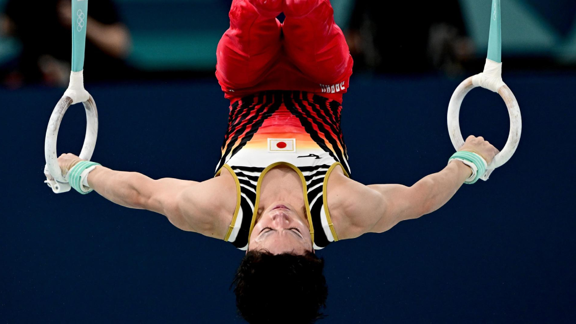 Japonés Shinnosuke Oka es el nuevo campeón olímpico de gimnasia
