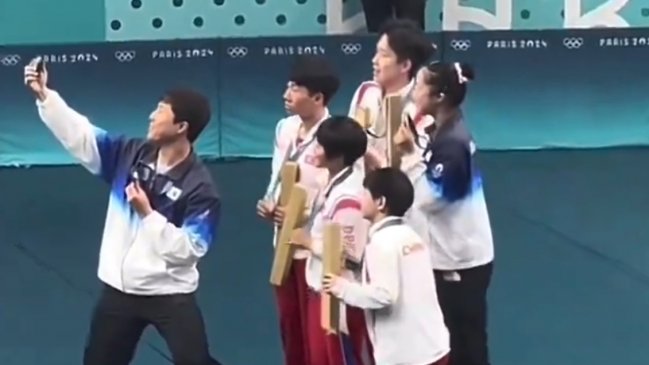 Deportistas de Corea del Norte y del Sur se tomaron una selfie olímpica
