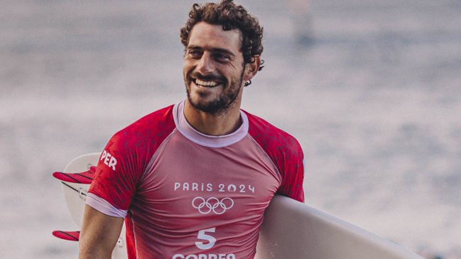 Alonso Correa ilusiona a Perú con medalla tras avanzar a semifinales del surf en París 2024