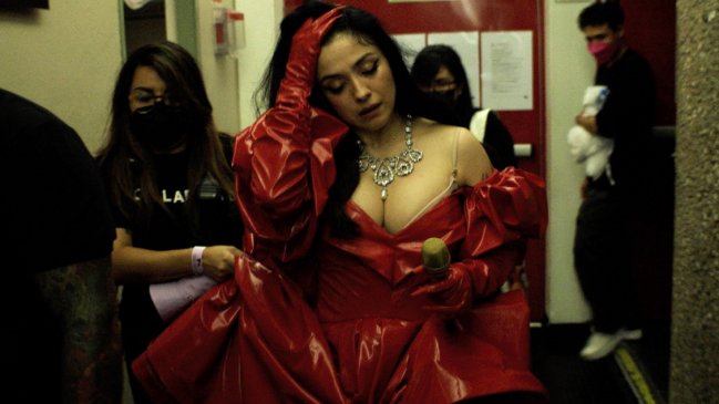 Mon Laferte se confiesa en su documental: 