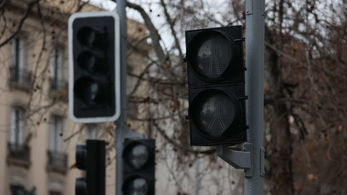 Senapred: A nivel nacional hay 670 mil clientes sin luz, 469 mil de ellos en la RM