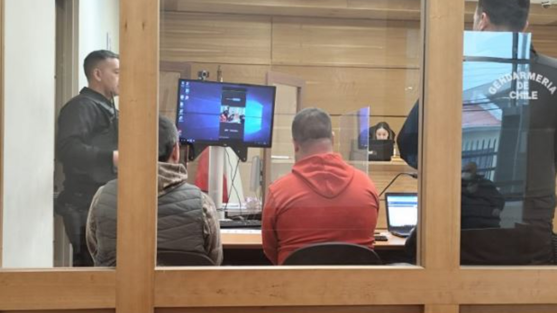 Choferes del Hospital Clínico de Magallanes falsificaron licencia de cuarto medio