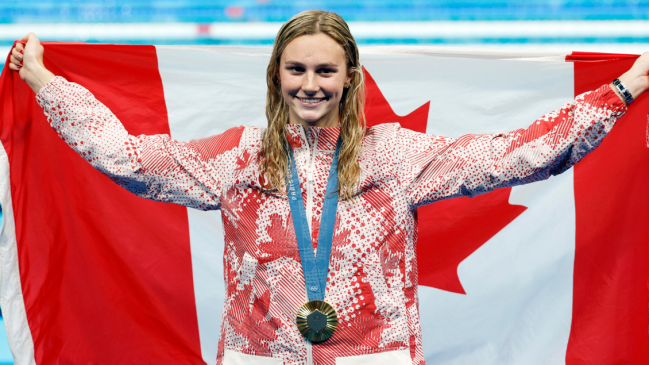 Summer McIntosh reclamó el titulo de 'reina' con su cuarta medalla en París 2024