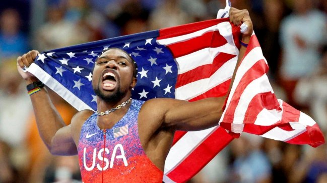 Noah Lyles armó su propio show para colgarse el oro en los 100 metros