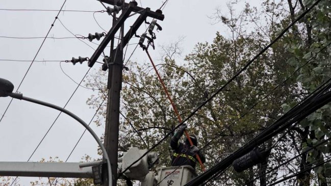 Boric: Hay empresas que han buscado ahorrarse plata cuando hay gente sin luz