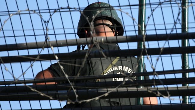 Gendarmería incautó droga y armas blancas en cárcel de Puerto Montt