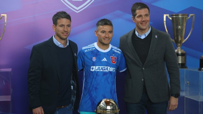Michael Clark en presentación de Aránguiz: Estamos cumpliendo un anhelo de todo el fútbol chileno