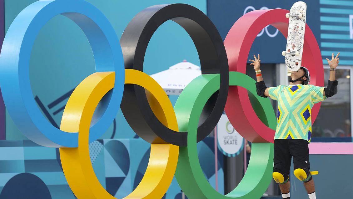 El brasileño Augusto Akio se quedó con el bronce en el skateboarding park de París 2024