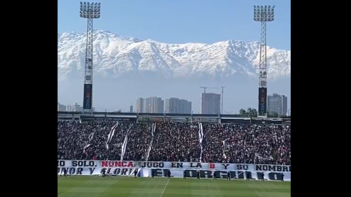 [VIDEO] Con recado a la U: El masivo arengazo para Colo Colo en la previa del Superclásico