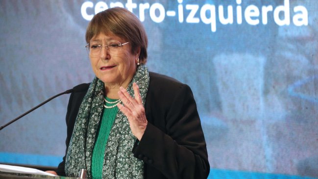 Bachelet entra de lleno a la elección municipal: 