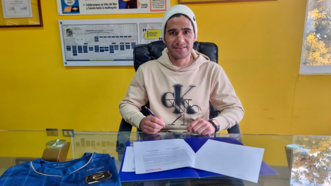 Refuerzo de última hora: Everton oficializó al uruguayo Jonathan Dos Santos