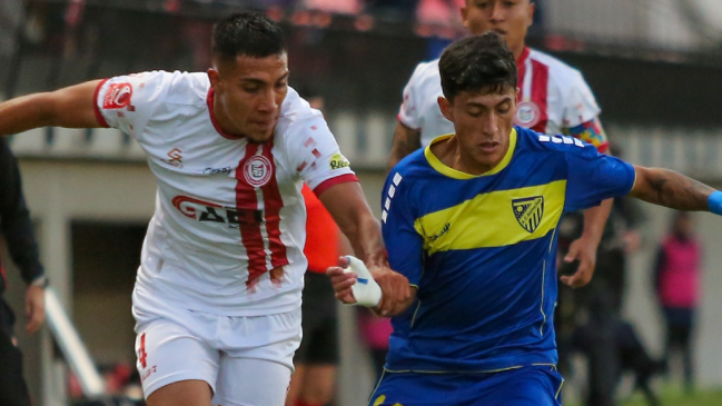 Unión San Felipe exigió a la ANFP mantener suspensión de la licencia de Barnechea