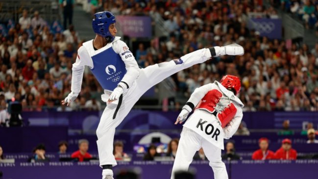 Federación Internacional de Taekwondo investigará polémica derrota de Joaquín Churchill en París 2024