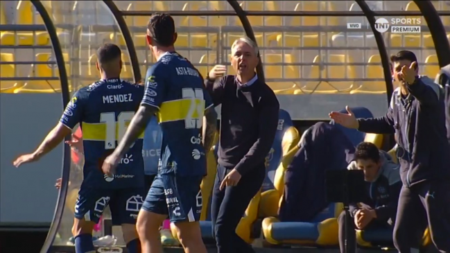 El tenso cruce de Tiago Nunes con Asta Buruaga en el duelo de Everton y la UC