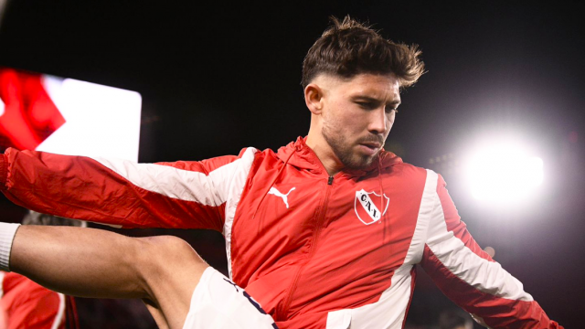 Felipe Loyola fue elogiado por los medios argentinos tras su debut con Independiente