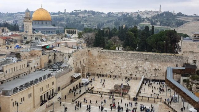 Irrupción judía en la Explanada de las Mezquitas azuza la crisis regional