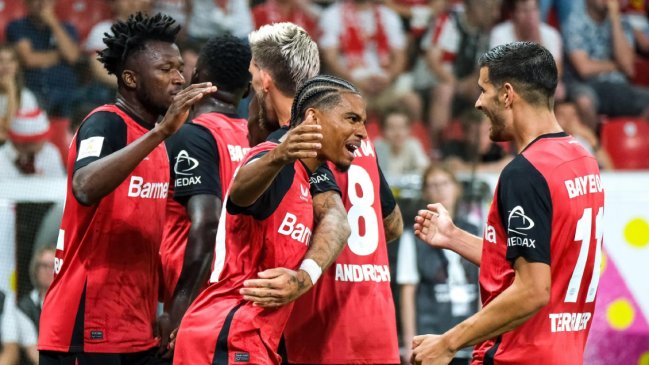 Bayer Leverkusen logró heroico triunfo por penales ante Stuttgart y alzó la Supercopa de Alemania