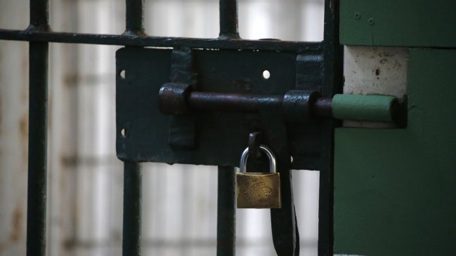 Argentina: Pareja se fue presa por torturar a sus hijos y obligarlos a comer excremento