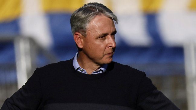 Tribunal de Disciplina castigó a Tiago Nunes por incidente con Tomás Asta-Buruaga