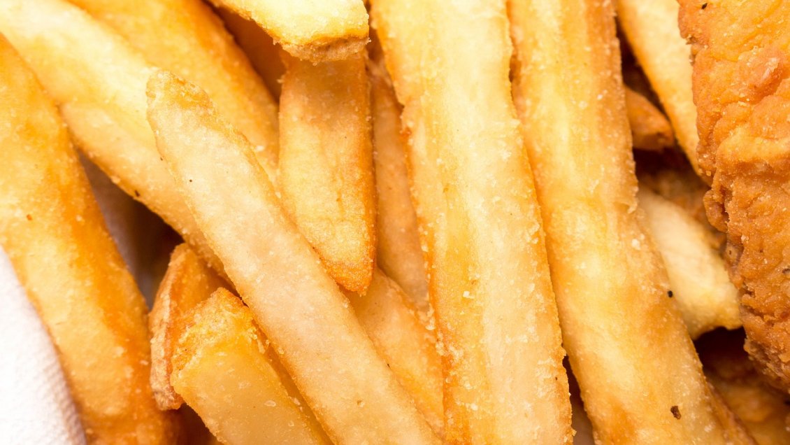 Día de la Papa Frita: Ofertas para celebrarlo van desde los $1.000