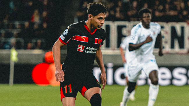 Darío Osorio jugó en el empate de Midtjylland ante Slovan Bratislava por Champions League