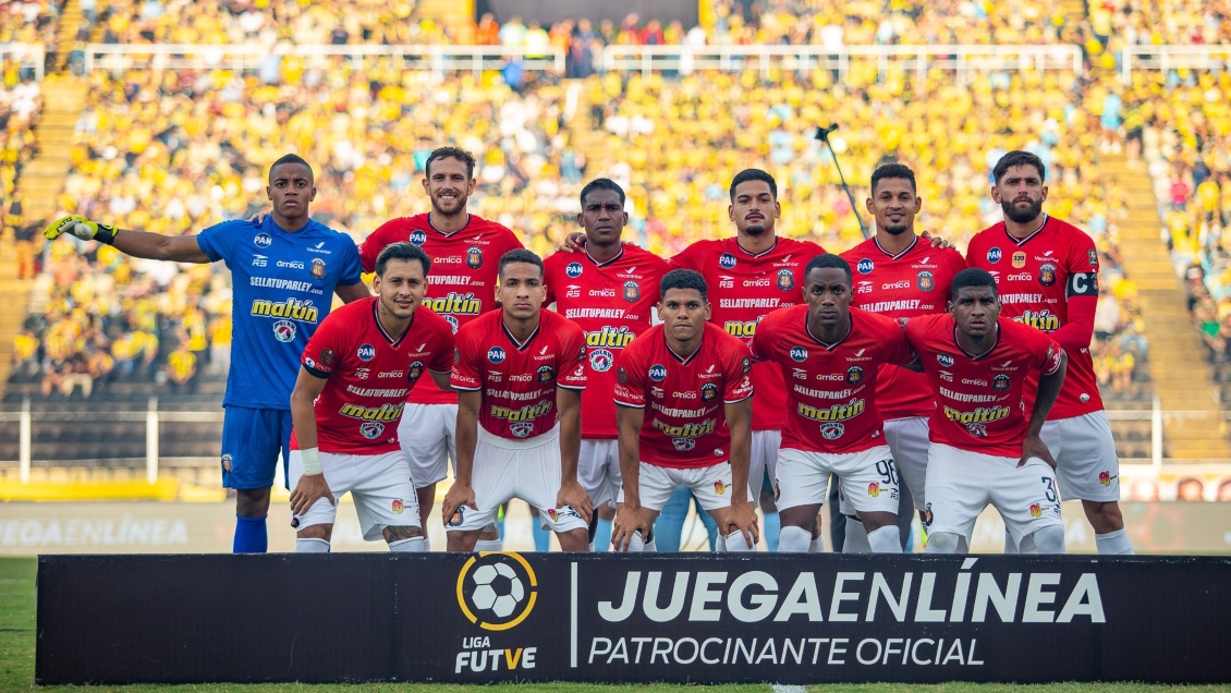 [VIDEO] La insólita protesta de club venezolano en plena tanda de penales
