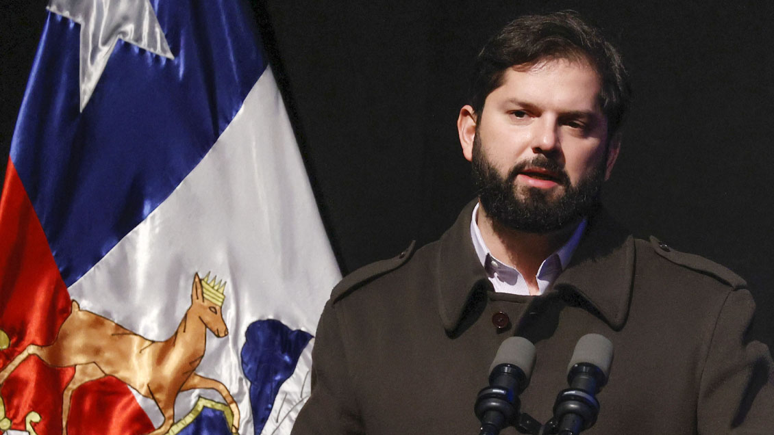 Oficialismo destaca postura de Boric ante Maduro y oposición lo urge a reconocer a González