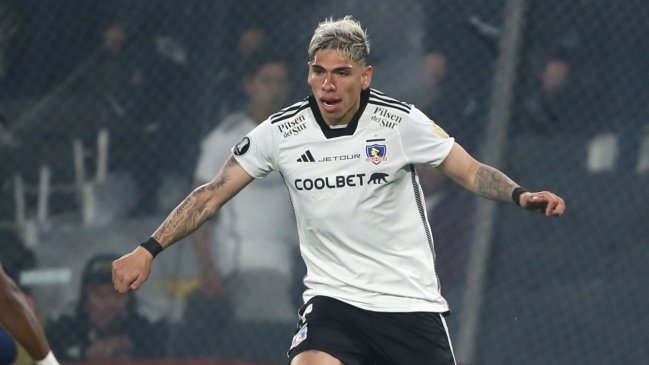 Boca hizo oferta de último minuto por Carlos Palacios y esta fue la respuesta de Colo Colo