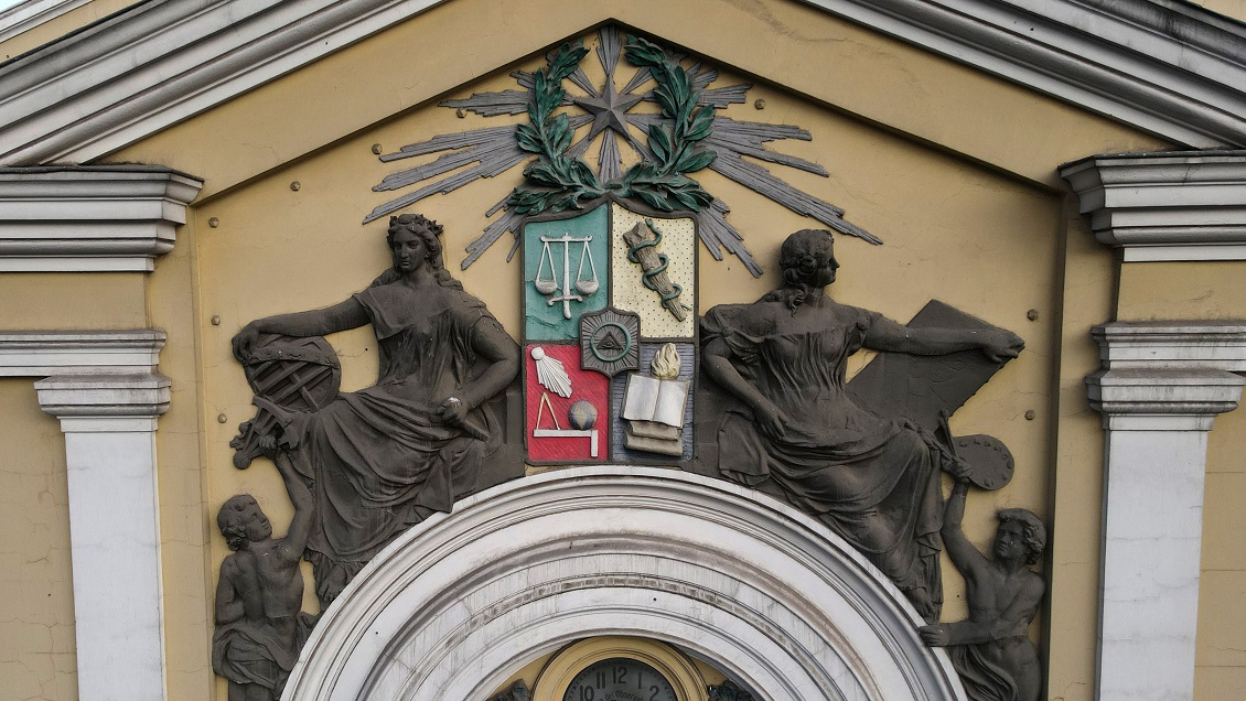 Cuatro universidades chilenas destacan como las mejores del mundo en Ranking de Shanghái