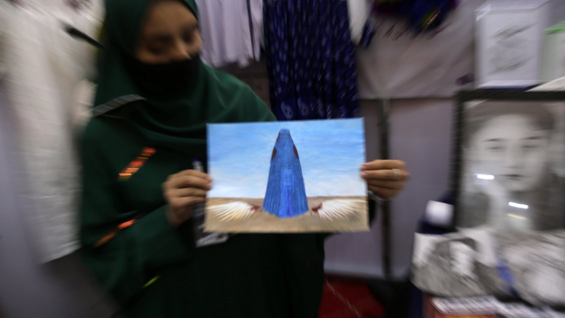 ONU y UE condenaron ley talibán que silencia a las mujeres en Afganistán