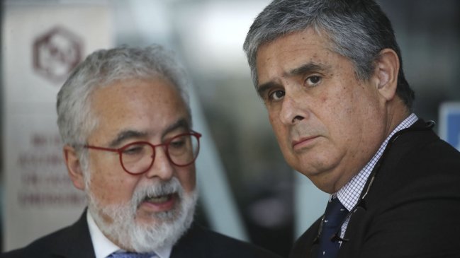 J.P. Hermosilla asemeja a Boric, Tohá y Cordero con 