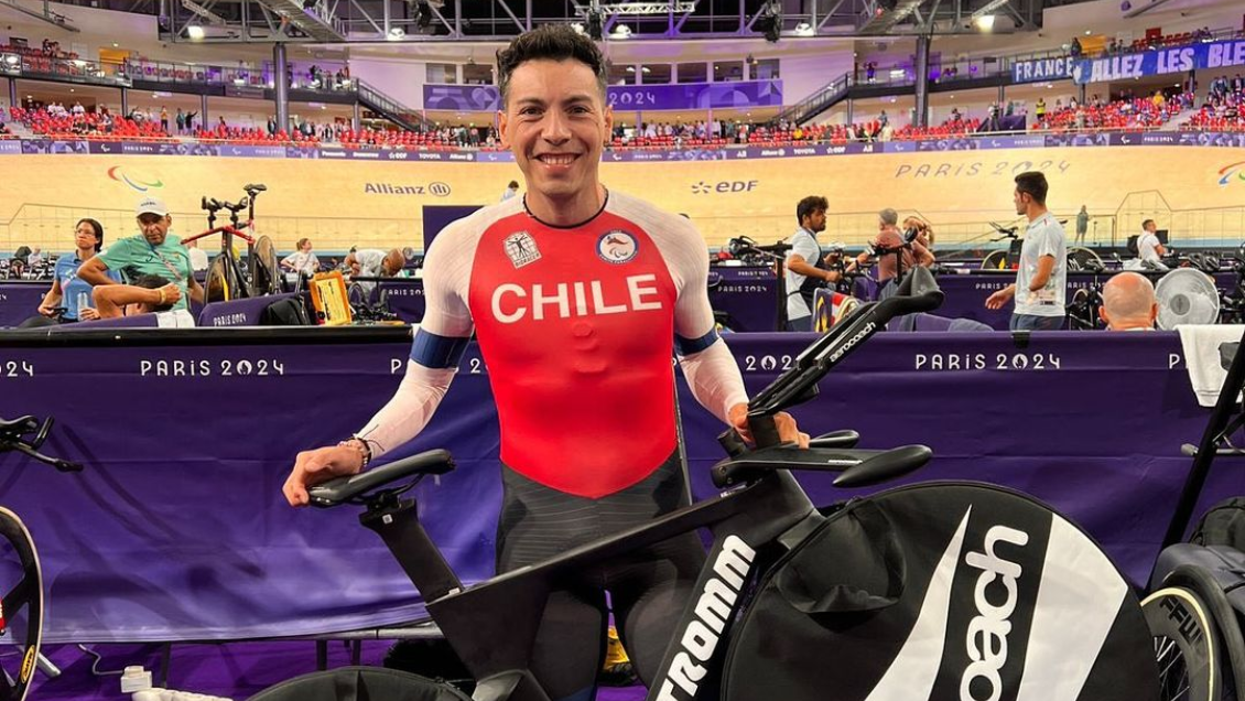 Hernán Moya se estrenó en París 2024 con un 17º lugar en ciclismo de pista