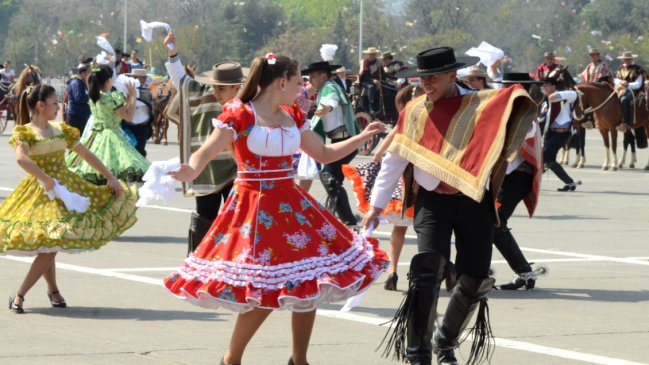 Estas son las regiones de Chile que recibirán más turistas para Fiestas Patrias 2024