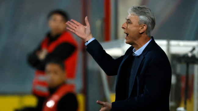 Tiago Nunes: Es bastante complicado jugar con tan poco tiempo de recuperación