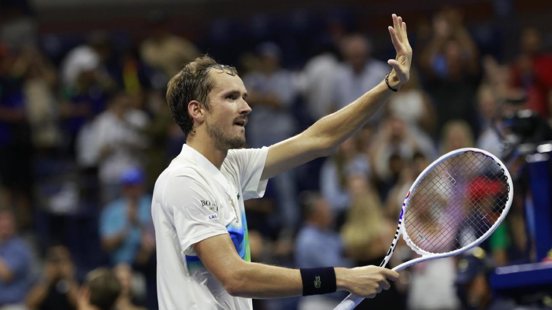 Daniil Medvedev arrasó con Nuno Borges y avanzó firme a cuartos del US Open