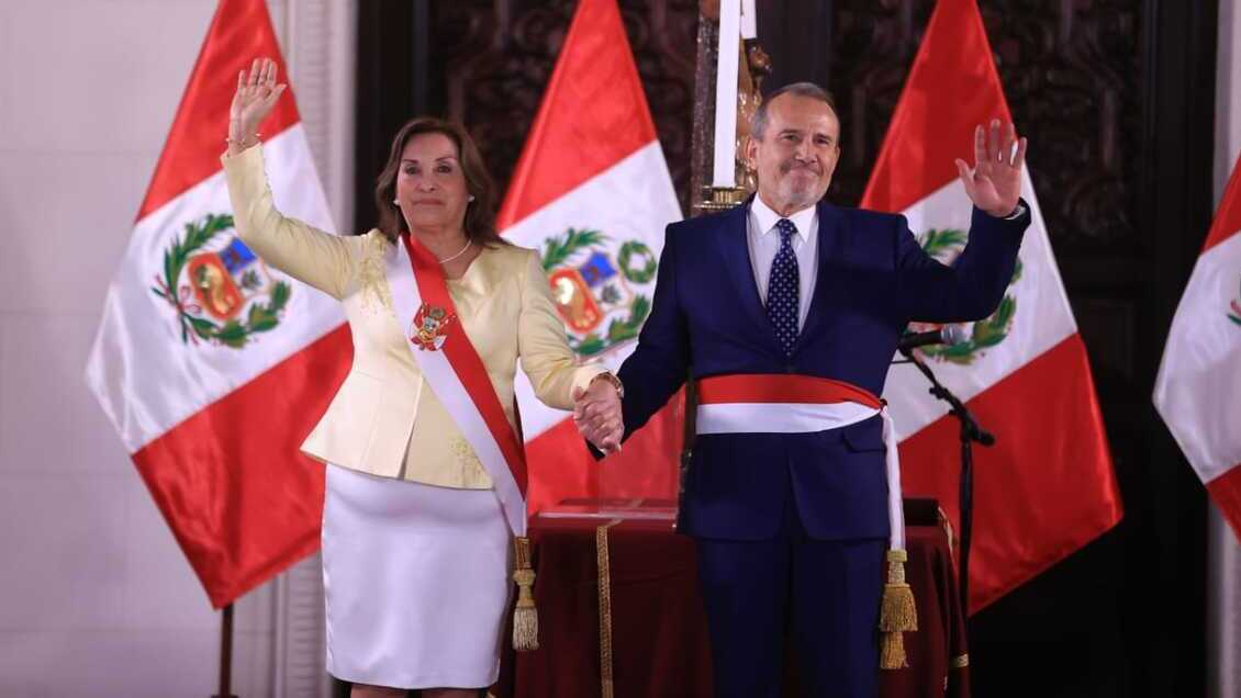 Perú: Presidenta Boluarte cambió a su canciller y otros tres ministros