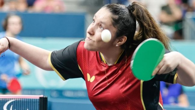 Florencia Pérez aseguró medalla para Chile en el para tenis de mesa de París 2024