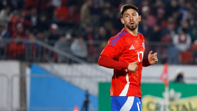 Ricardo Gareca probó con Loyola en lugar de Palacios en la zona media